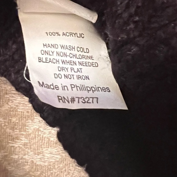 Gloves black with colorful fingers & buttons pink bow NWT - Picture 3 of 3